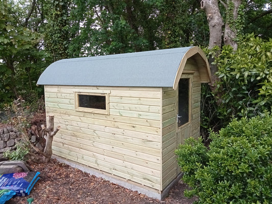The Hobbit Hideaway 10ft x 6ft
